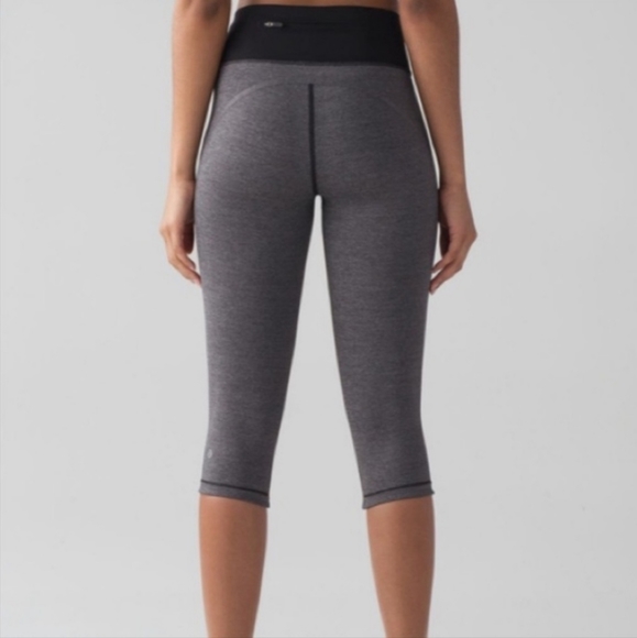 Lululemon Leggings Size 6 - Picture 3 of 7